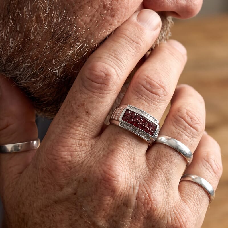 D'Joy Red and White Diamond 1.00 ctw Men's Ring in Rhodium Over Sterling Silver (Size 9.0)