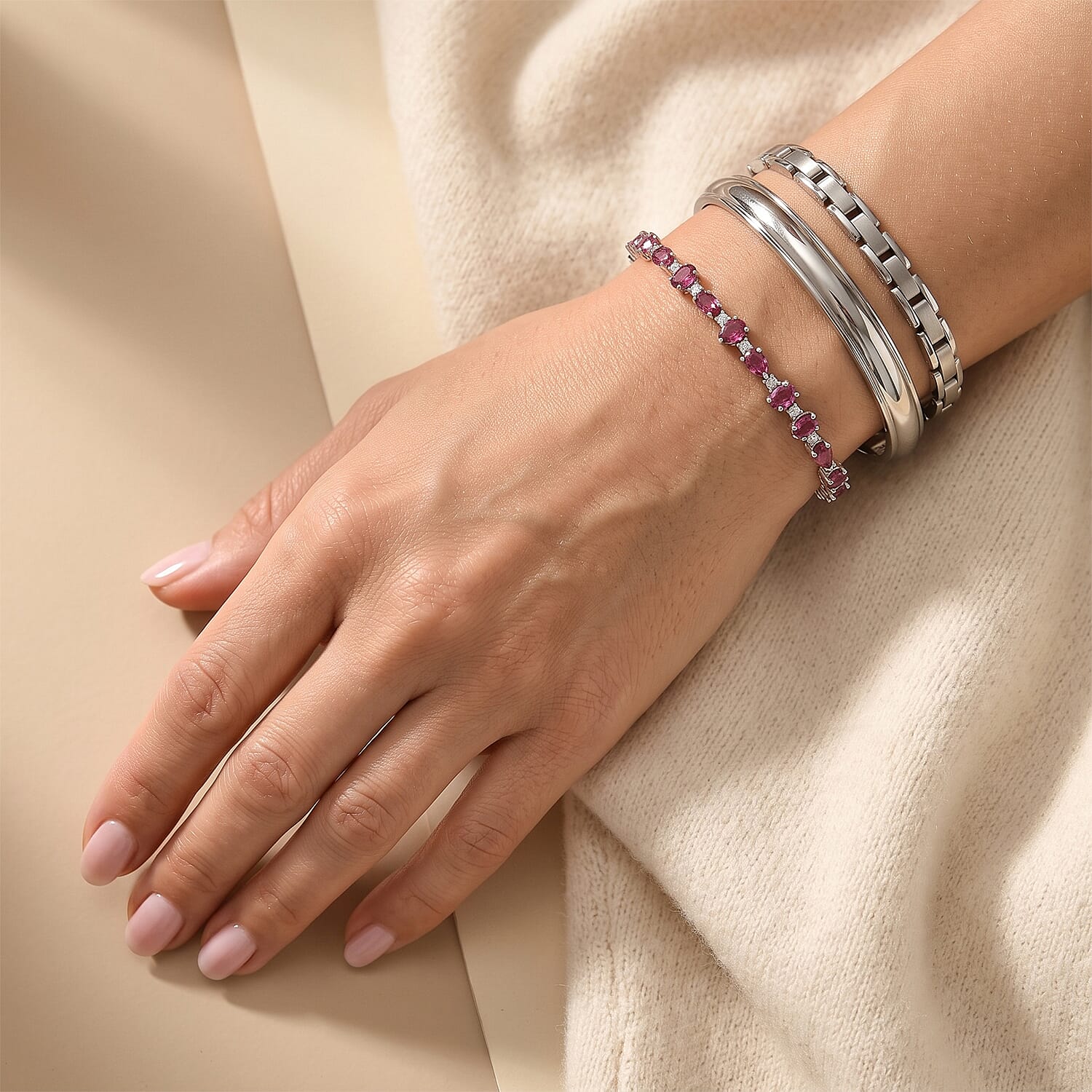 D'Joy AAA Radiant Ember Garnet and Moissanite 7.70 ctw Bracelet in Rhodium Over Sterling Silver (7.25 In)