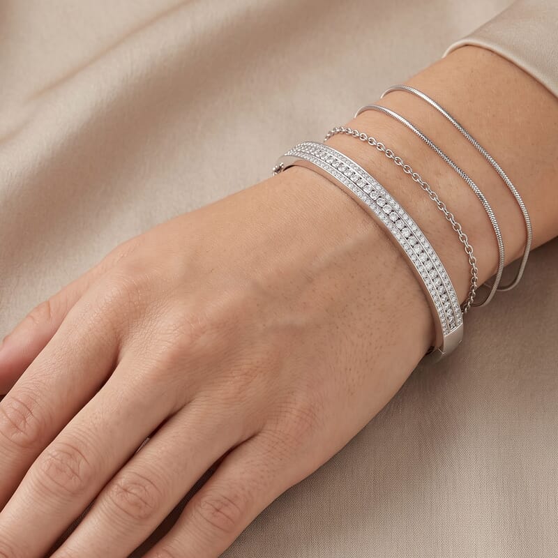 Diamond 2.00 ctw Bangle Bracelet in Sterling Silver (6.50 In)