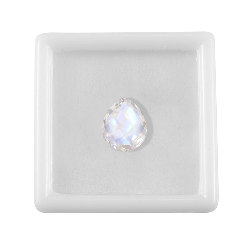 Rainbow Moonstone (Pear 12x10 mm) 3.25 ctw
