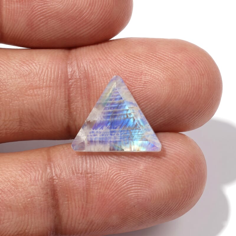 AA Rainbow Moonstone (Trl 10 mm) 2.91 ctw