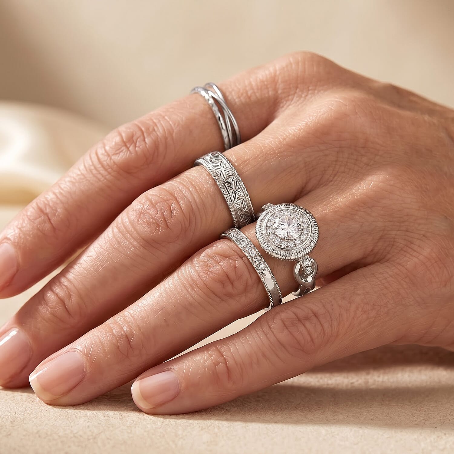 Clarte Moissanite 1.06 ctw Sundial Ring in Sterling Silver (Size 6.0)