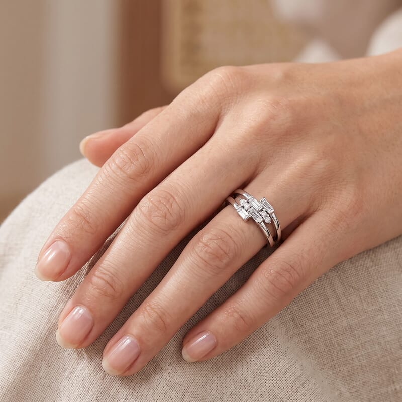 Clarte Rayon Collection Moissanite 0.30 ctw Ring in Sterling Silver (Size 6.0)