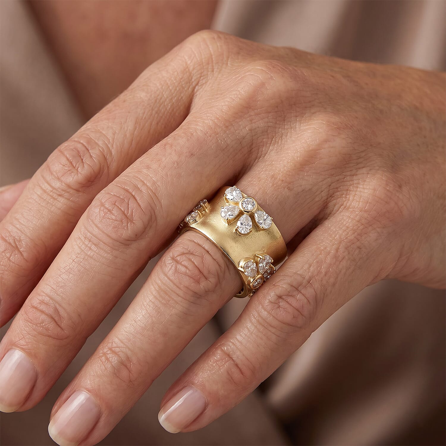Clarte Moissanite 1.98 ctw Fleur Dore Ring in 14K Yellow Gold Over Sterling Silver (Size 5.0)