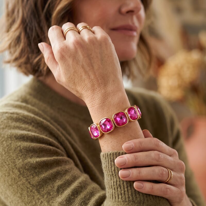 Fuchsia Magic Glass Cushion Luxe Stretch Bracelet in Goldtone