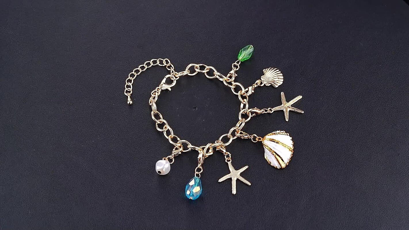 White Shell Pearl, Green Glass and Resin Bracelet in Goldtone (7.50-9.50In)