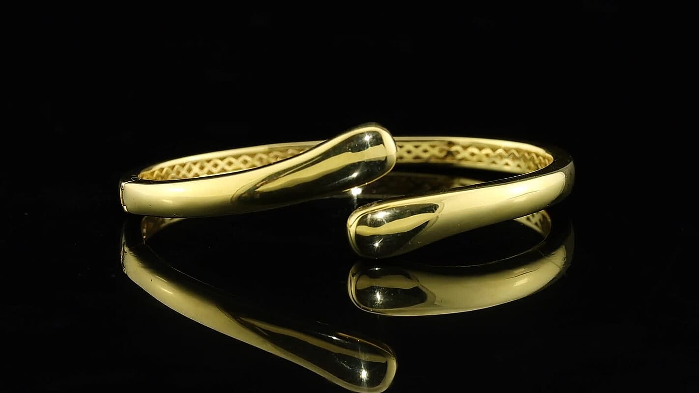 EverTrue 18K Yellow Gold  Plated Bangle Bracelet (7.25 In)