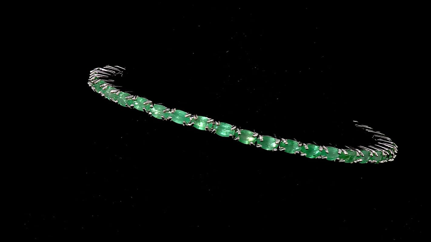 D''Joy Premium Emerald Bangle Bracelet in Rhodium Over Sterling Silver (7.25In) 9.10 ctw
