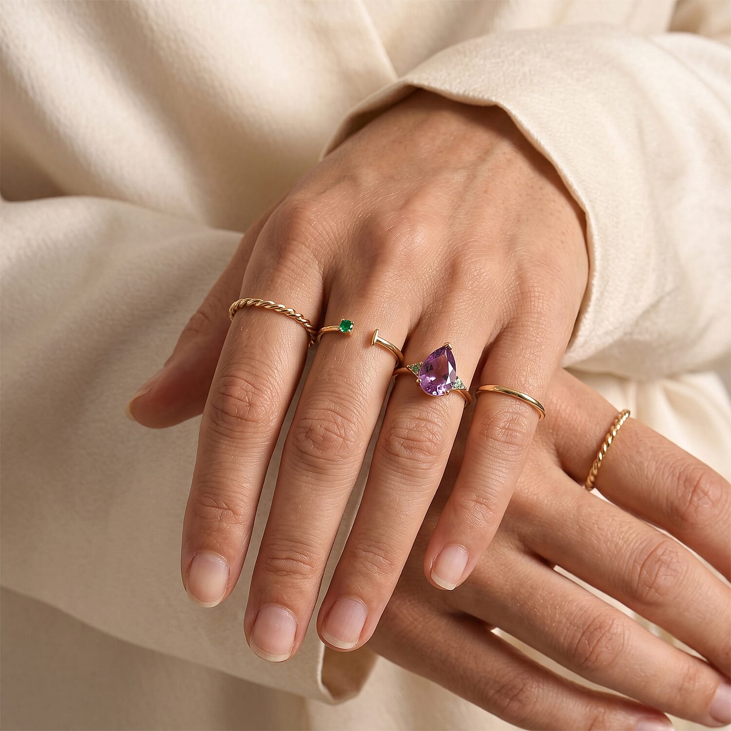 Luxoro AAA Patroke Kunzite and Paraiba Tourmaline 8.20 ctw Blue Trinity Ring in 10K Rose Gold (Size 8.0)