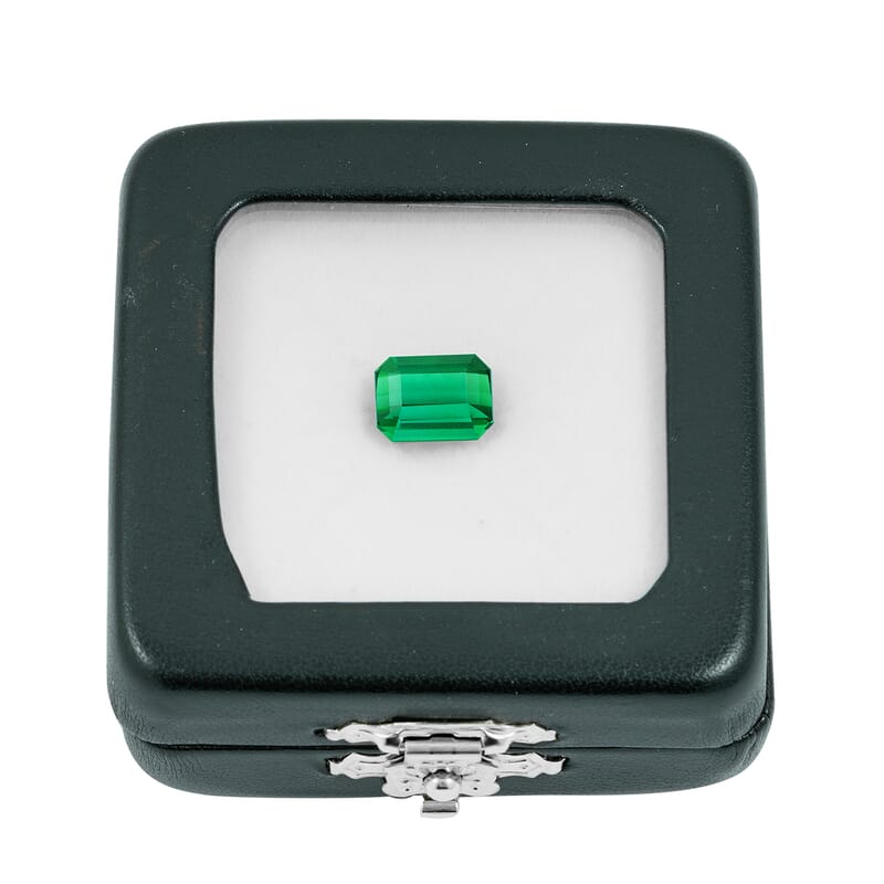AAAA Sapo Tourmaline (Oct 10x8mm) 3.00 ctw