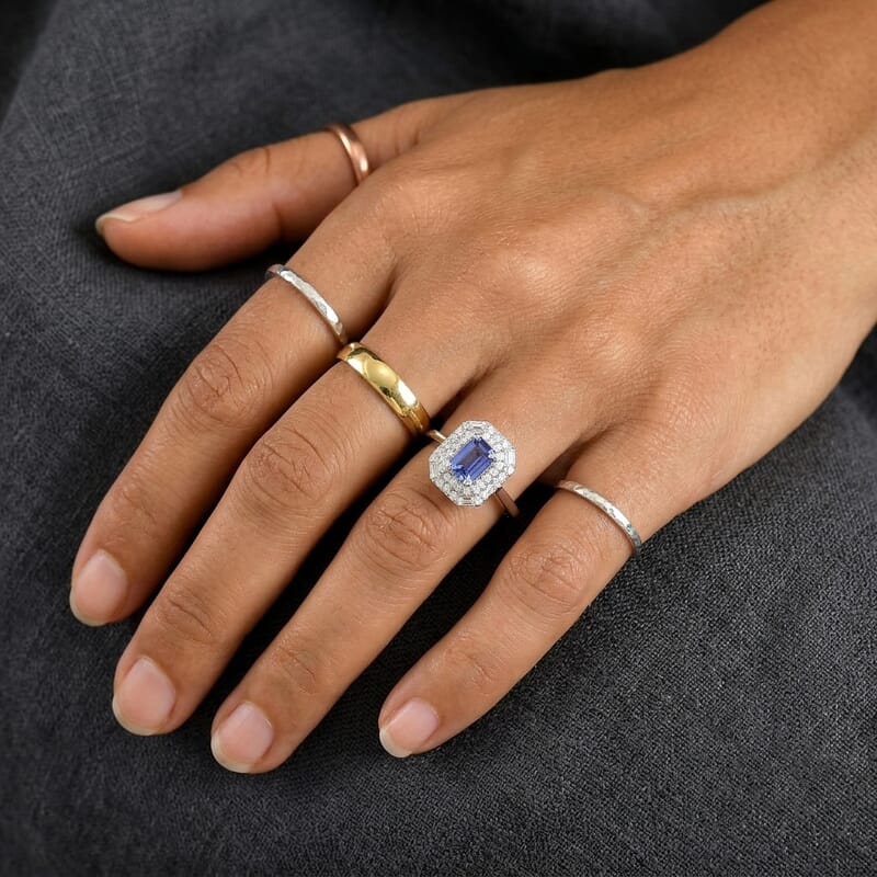 Certified and Appraised D'Joy Premium Tanzanite and Moissanite 1.40 ctw Ring in Rhodium Over Sterling Silver (Size 6.0)