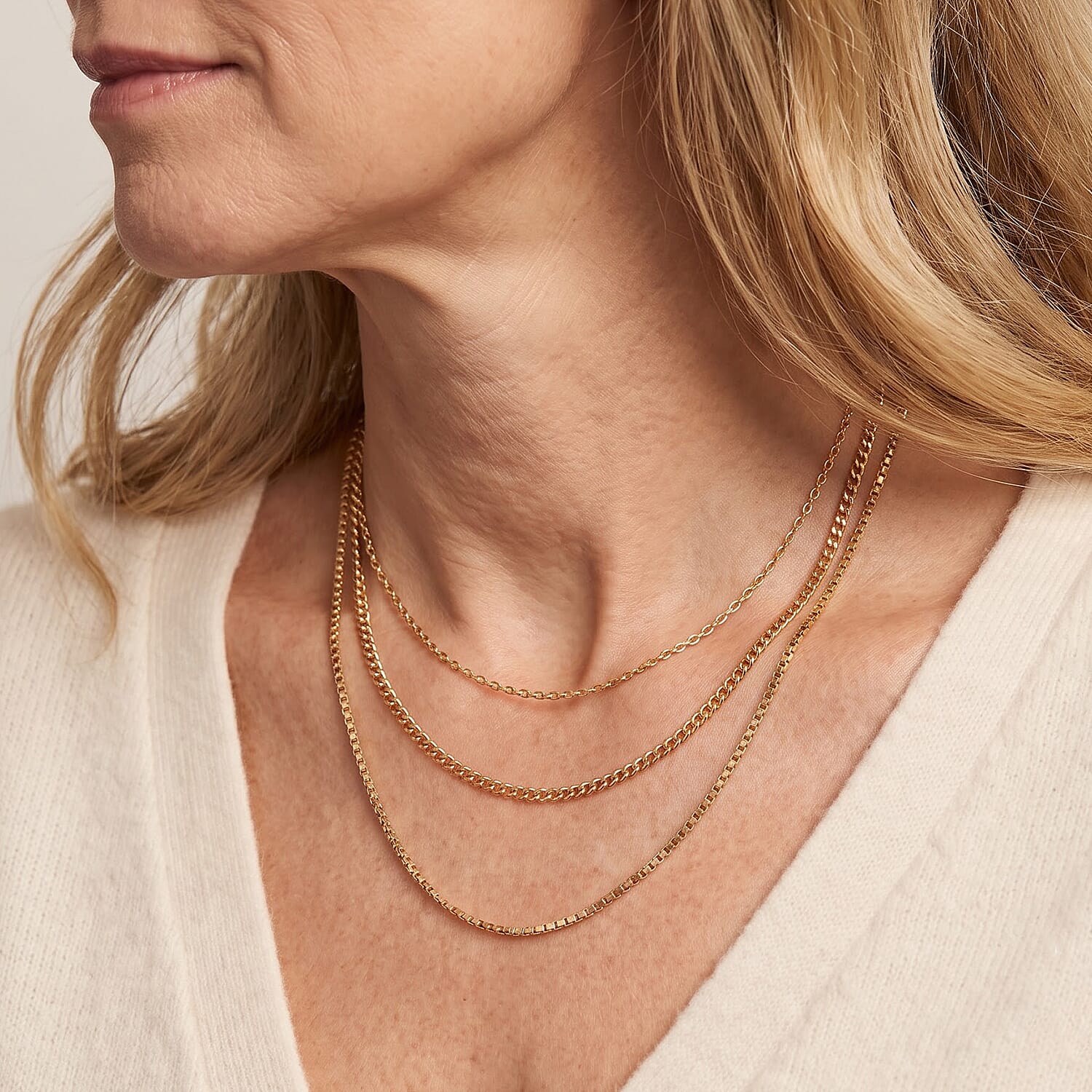 Hollow Venetian 1.5mm Necklace in 14K Yellow Gold 20 Inches 3.60 Grams