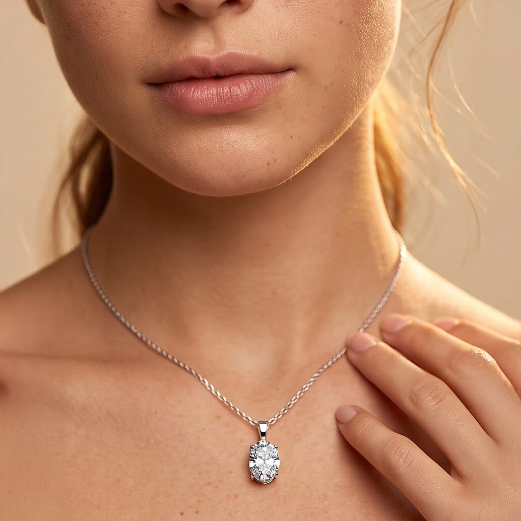 Luxuriant Lab Grown Diamond EF VS 2.00 ctw Pendant Without Chain in 10K White Gold