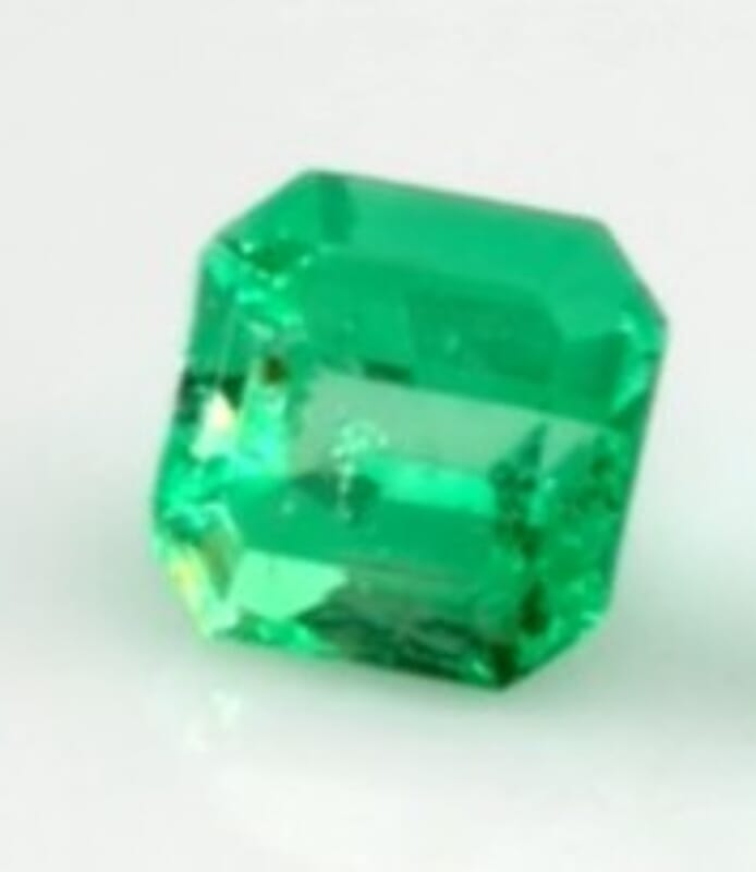 AAAA Boyaca Colombian Emerald (Oct Free Size) 0.50 ctw