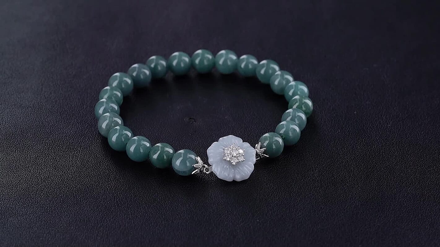 D''Joy Natural Olmec Jadeite Beaded and White Jade Carved, Moissanite 86.60 ctw Flower Bracelet in Rhodium Over Sterling Silver (6.50 In)