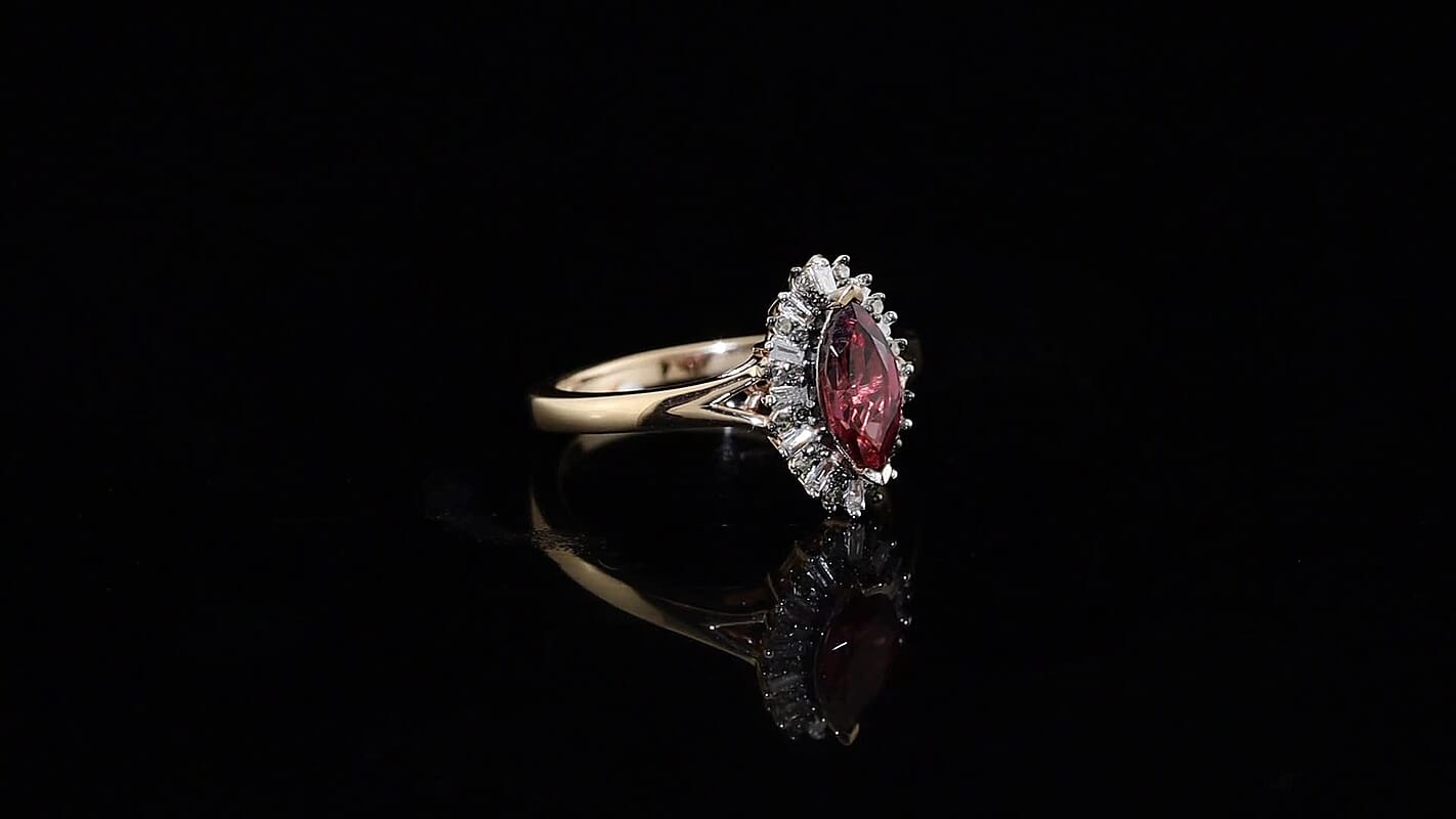 D''Joy Premium Tanzanian Wine Garnet, Natural Champagne and White Diamond (0.22 cts) Ring in 18K Vermeil RG Over Sterling Silver (Size 10.0) 1.15 ctw