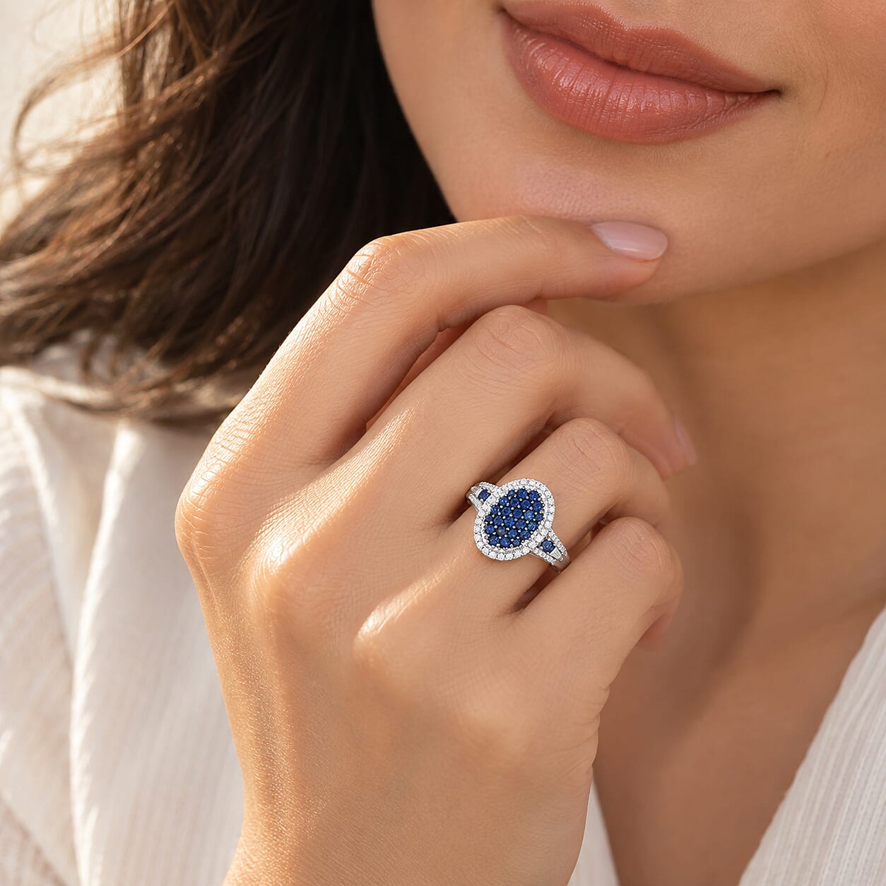 D'Joy Premium Ceylon Blue Sapphire and Moissanite 1.20 ctw Royal Tapestry Ring in Rhodium Over Sterling Silver (Size 5.0)