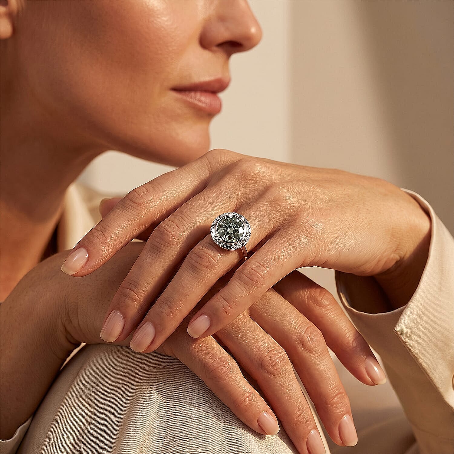 Certified and Appraised D'Joy Mint Green and White Moissanite (Rnd 11mm) Ring in Rhodium Over Sterling Silver (Size 5.0) 4.80 ctw