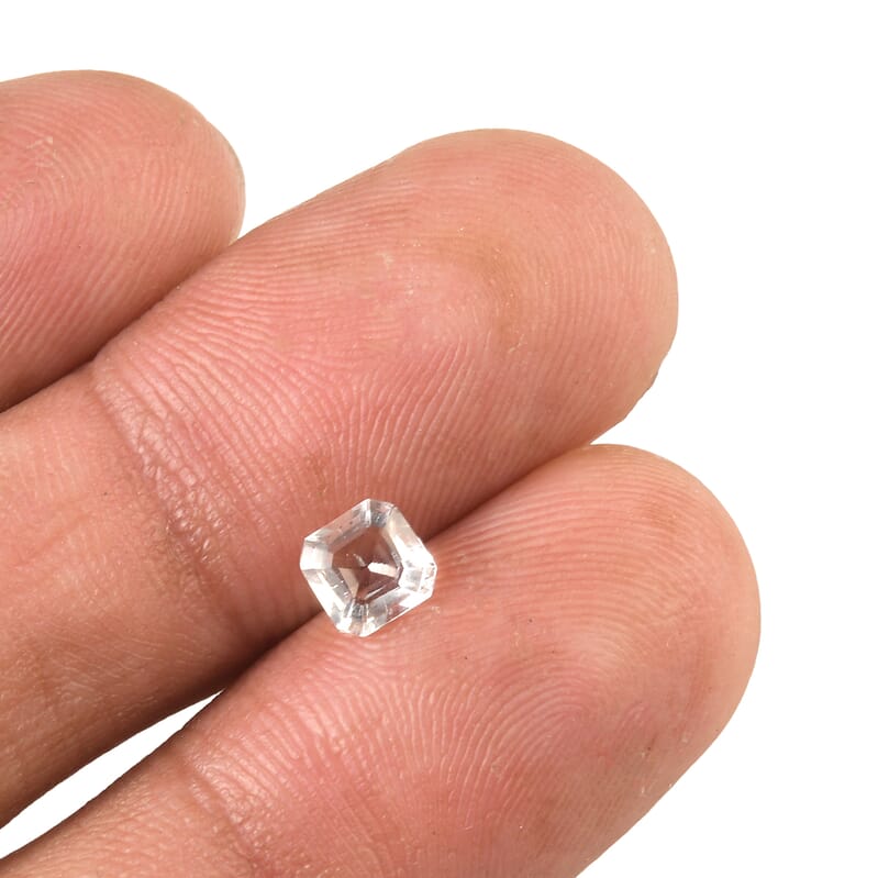 Hyalite Opal Set of 2 (Oct 5x5 mm) 0.77 ctw