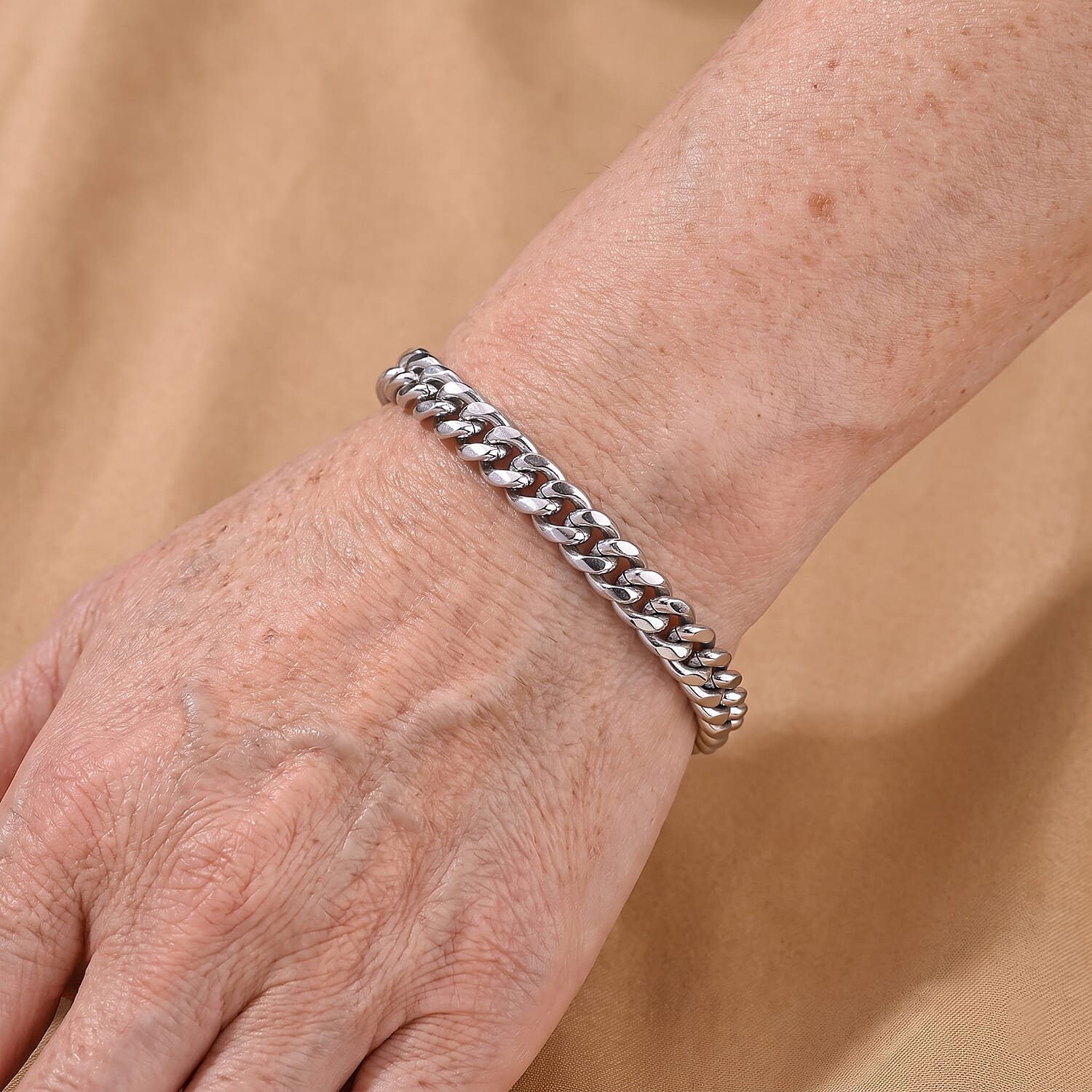 Fancy Chain Bracelet in Stainless Steel (7.5-9.5In)