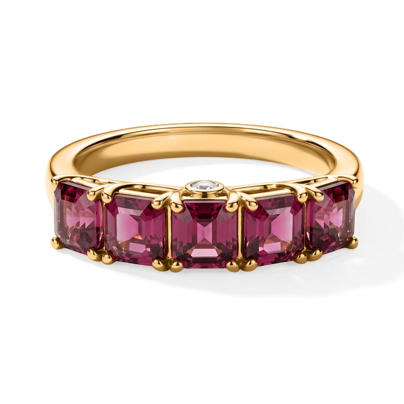 Asscher Cut Premium Tanzanian Wine Garnet and Luxuriant Lab Grown Diamond G-H SI 2.25 ctw 5 Stone Imperial Glow Ring in 18K Vermeil Yellow Gold Over Sterling Silver (Size 6.0)