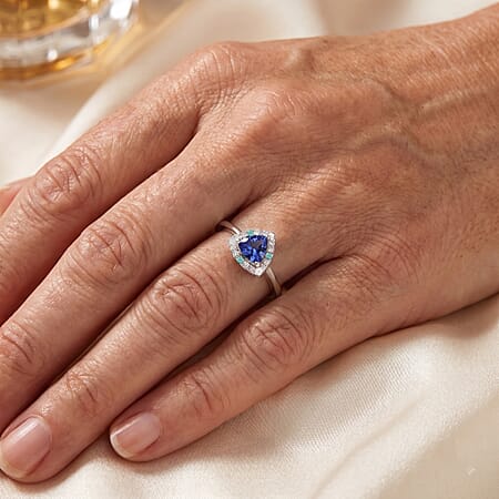 8 - Product card gallery slide 3 (10340292231481)