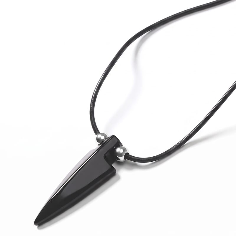 Arrowhead Black Agate 32.00 ctw Cord Necklace (16+4 Inches)