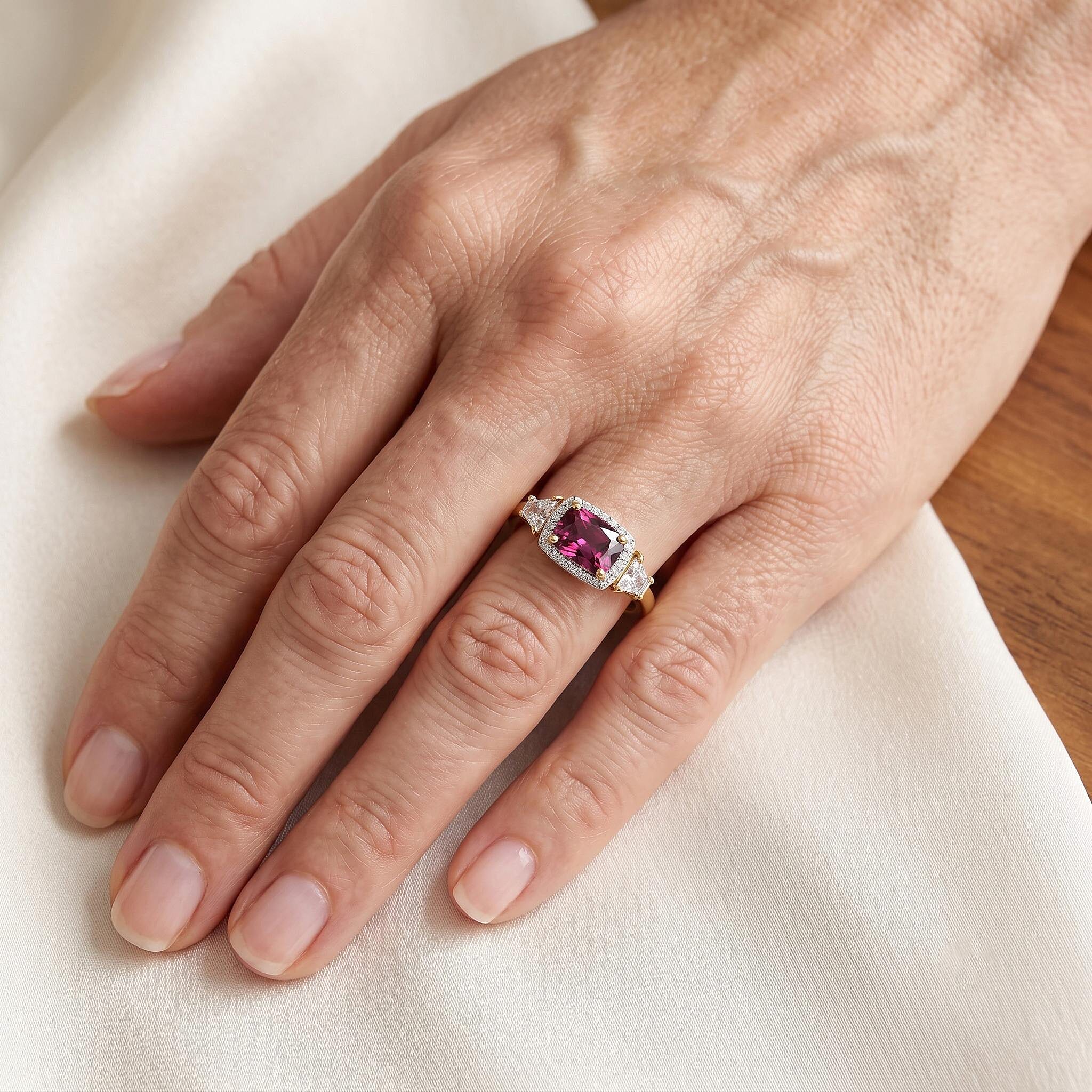 D'Joy Premium Tanzanian Wine Garnet and Moissanite 1.60 ctw Wine Elegance Ring in 18K Vermeil Yellow Gold Over Sterling Silver (Size 5.0)