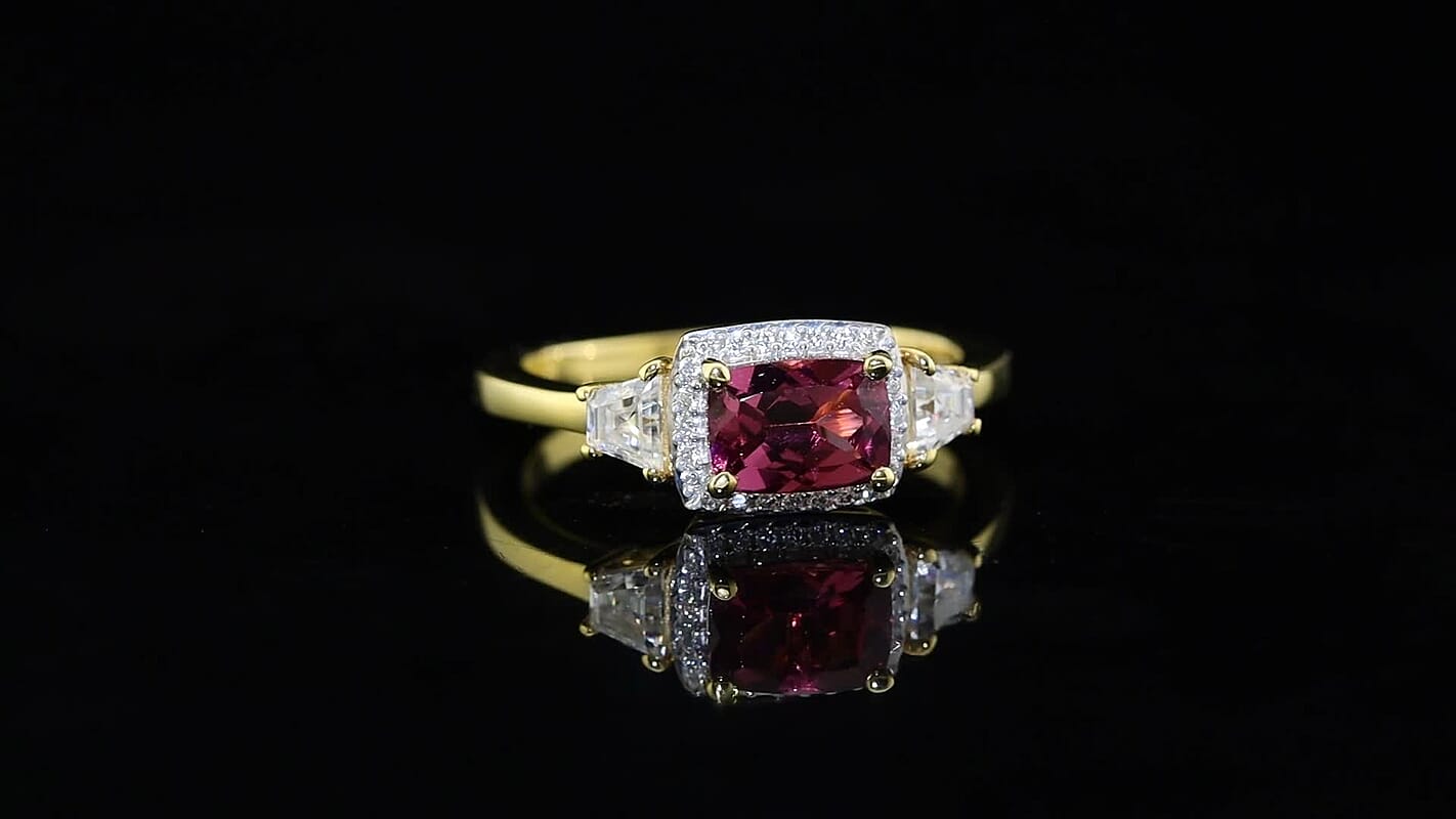 D''Joy Premium Tanzanian Wine Garnet, Moissanite Ring in 18K Vermeil YG Over Sterling Silver (Size 10.0) 1.60 ctw