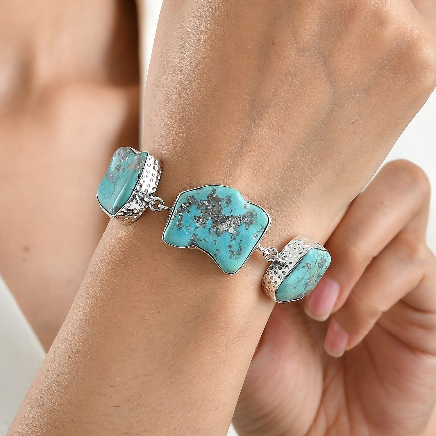 D'Joy Artisan Crafted Royal Hubie Turquoise 60.00 ctw Bracelet in Sterling Silver (7.25 In)