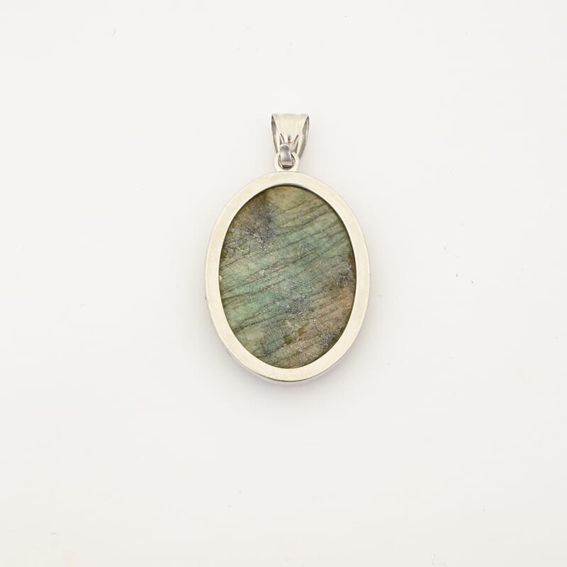 Labradorite 50.00 ctw Oval Pendant in Silvertone