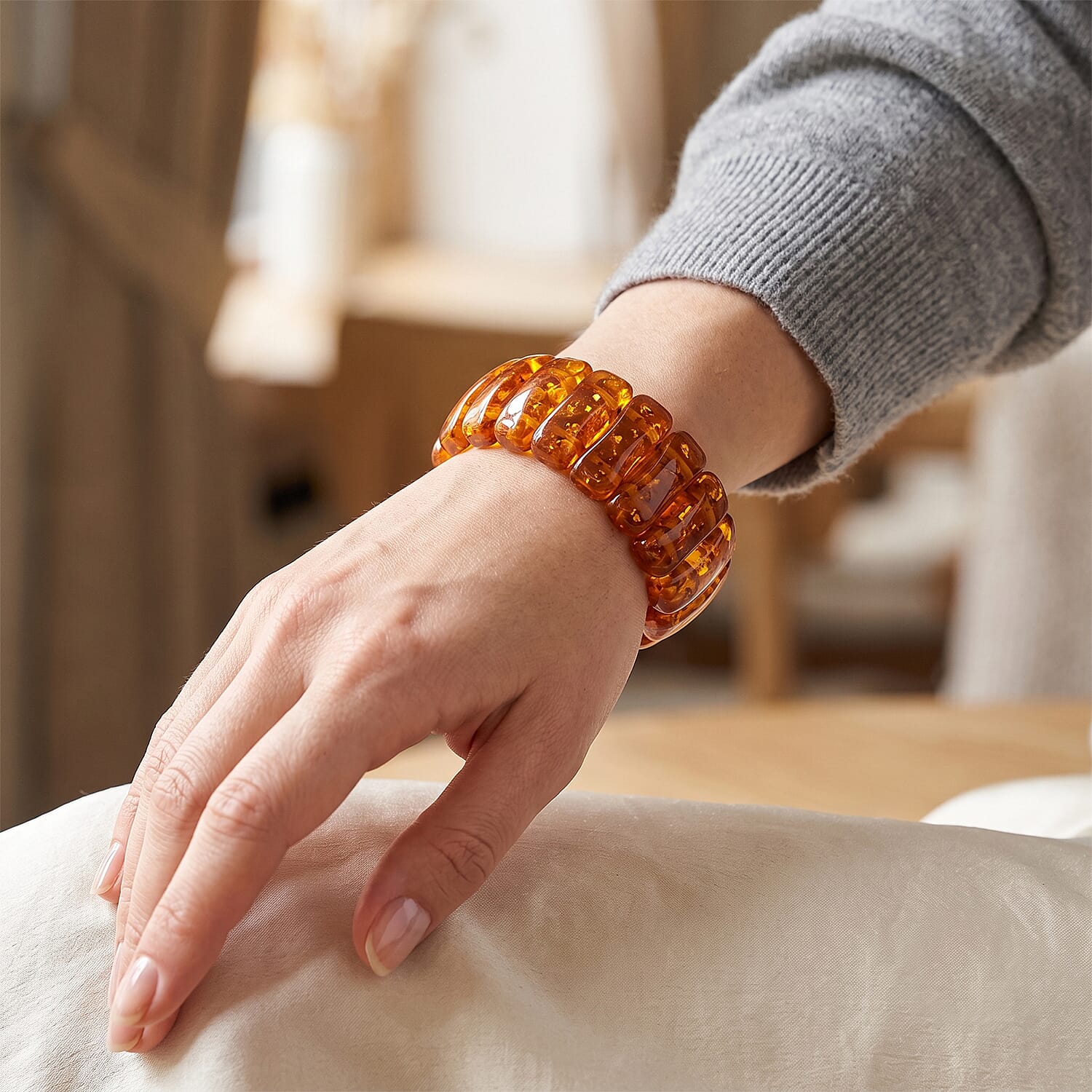 Amber 222.00 ctw Stretch Bracelet