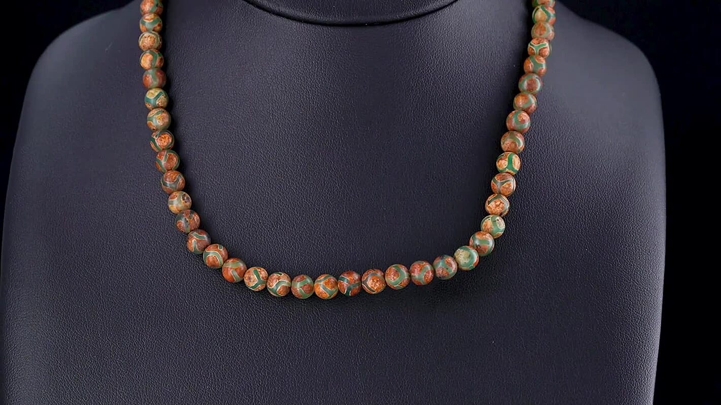GCS Agate Dzi Beads 5-7mm Beaded Strand (15 Inches) 100.00 ctw