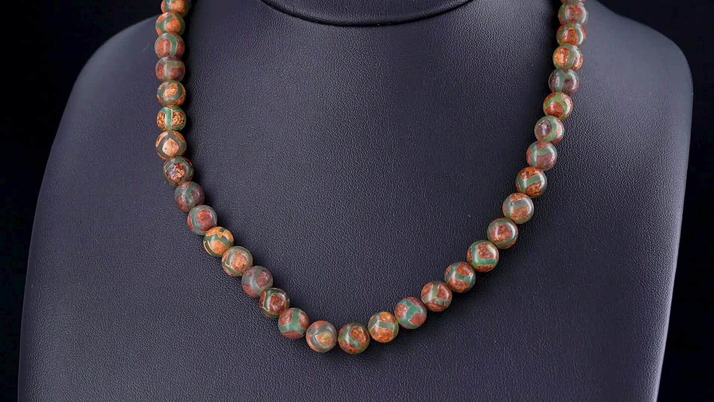 GCS Agate Dzi Beads 7-9mm Beaded Strand (15 Inches) 150.00 ctw