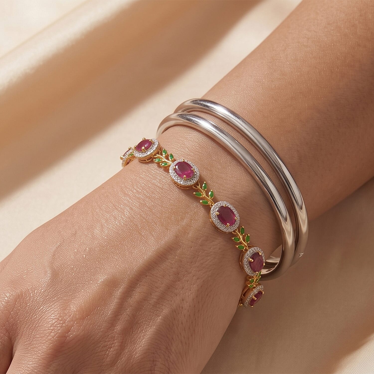 D'Joy Premium Tanzanian Wine Garnet and Multi Gemstone 7.00 ctw Bracelet in 18K Vermeil Yellow Gold Over Sterling Silver (7.25 In)
