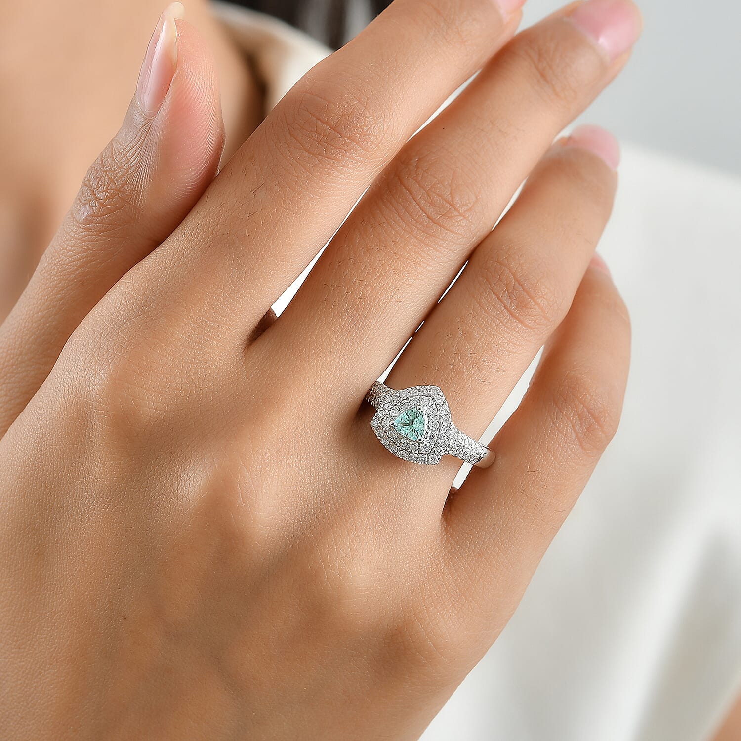 Certified and Appraised Luxoro AAA Paraiba Tourmaline and Diamond (I2) 1.10 ctw Ring in 10K White Gold (Size 8.0)