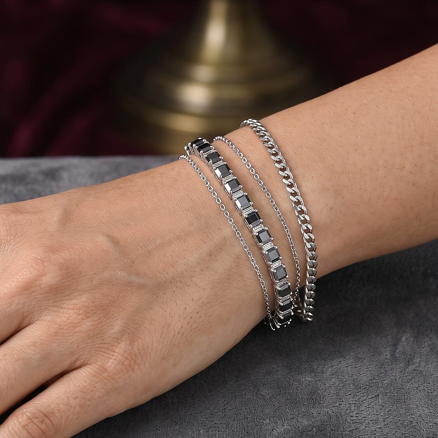 D'Joy Black and White Moissanite 11.15 ctw Bracelet in Rhodium Over Sterling Silver (6.50 In)