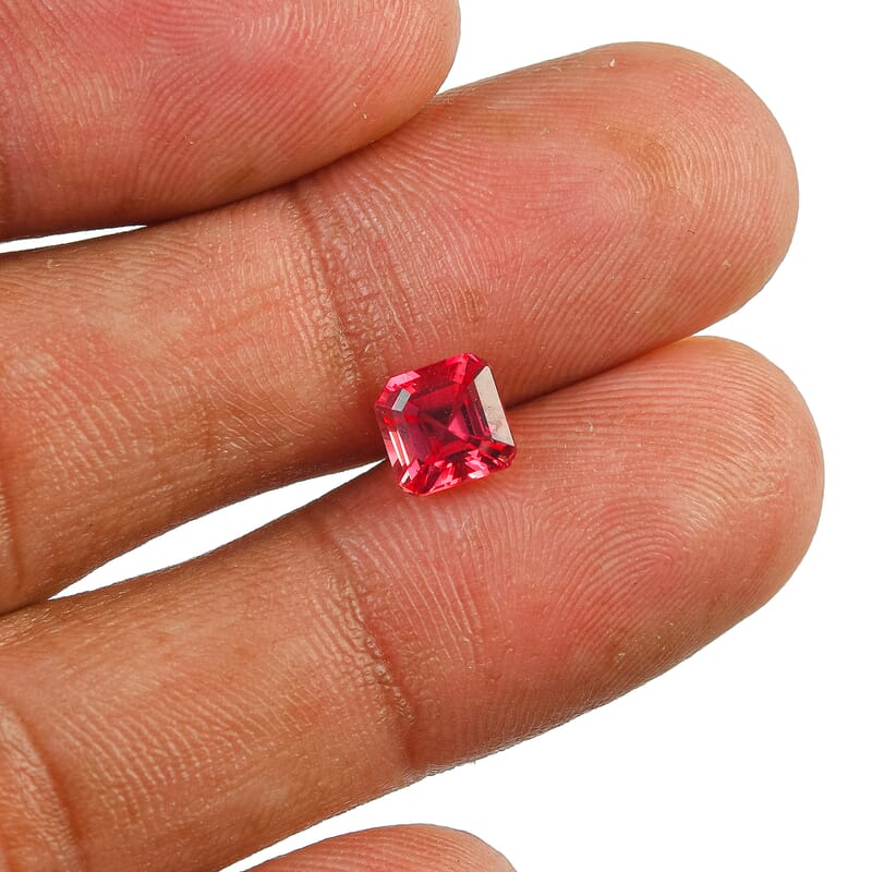 Lab Grown Padparadscha Sapphire (Oct 6x6 mm) 1.29 ctw