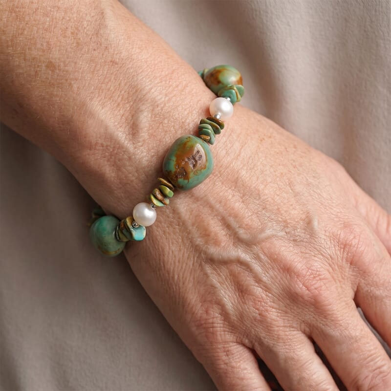 D'Joy Royal Hubei Turquoise 85.00 ctw and Freshwater Pearl Bracelet in Rhodium Over Sterling Silver (7.25 In)