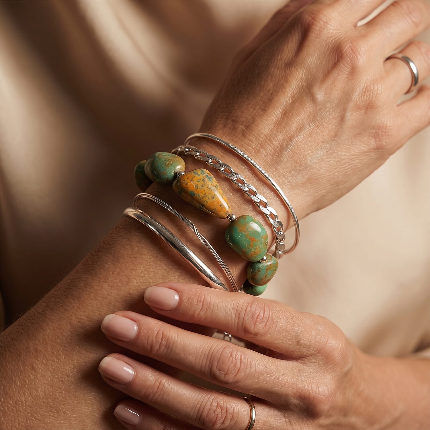 D'Joy Royal Hubei Turquoise 135.00 ctw Bracelet in Rhodium Over Sterling Silver (7.25 In)