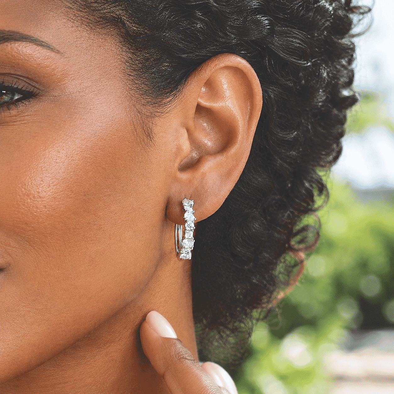 D'Joy Moissanite 2.00 ctw Hoop Earrings in Rhodium Over Sterling Silver