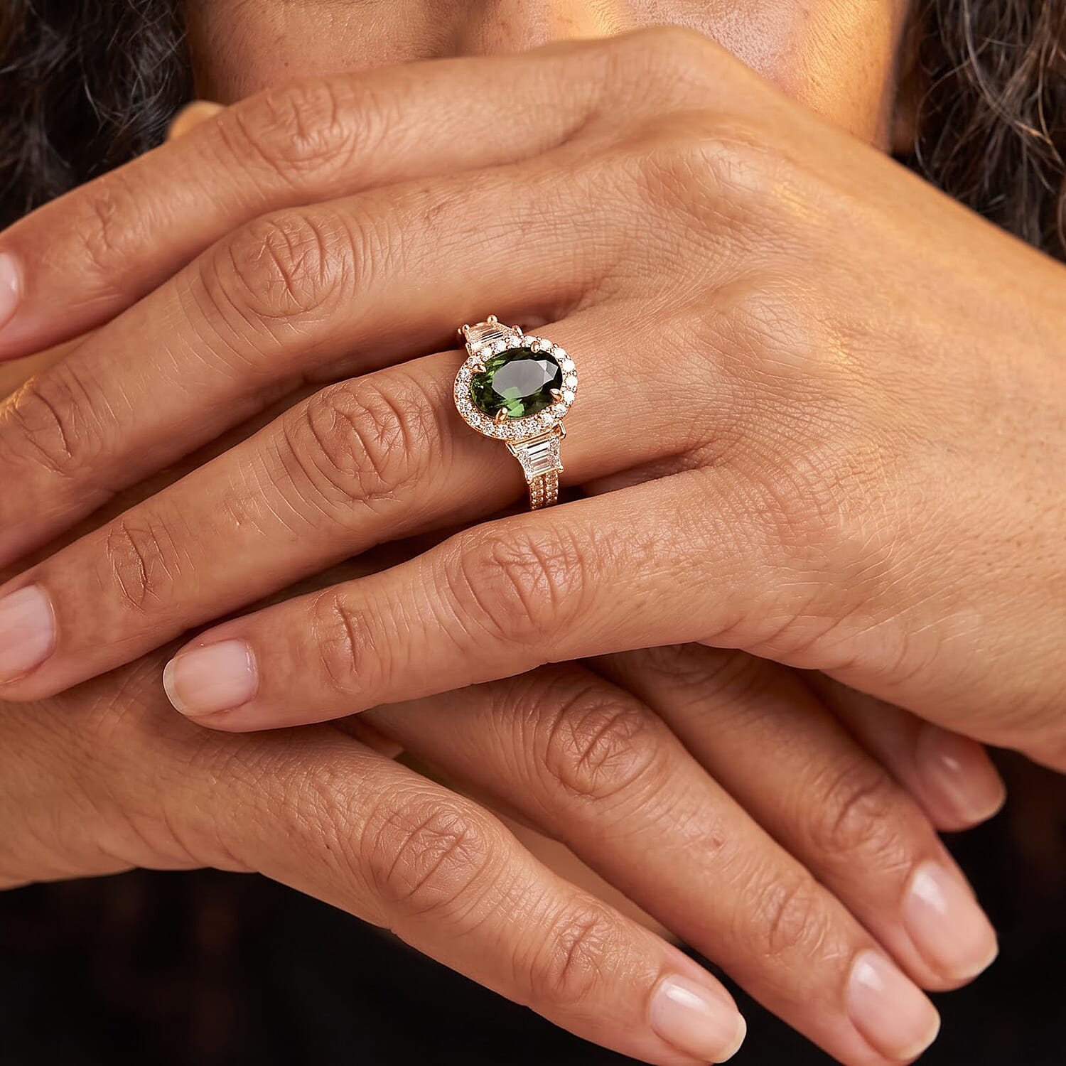 AAA Green Sapphire and Lab Grown Diamond E-F VS 3.50 ctw Ring in 10K Yellow Gold (Size 6.0)