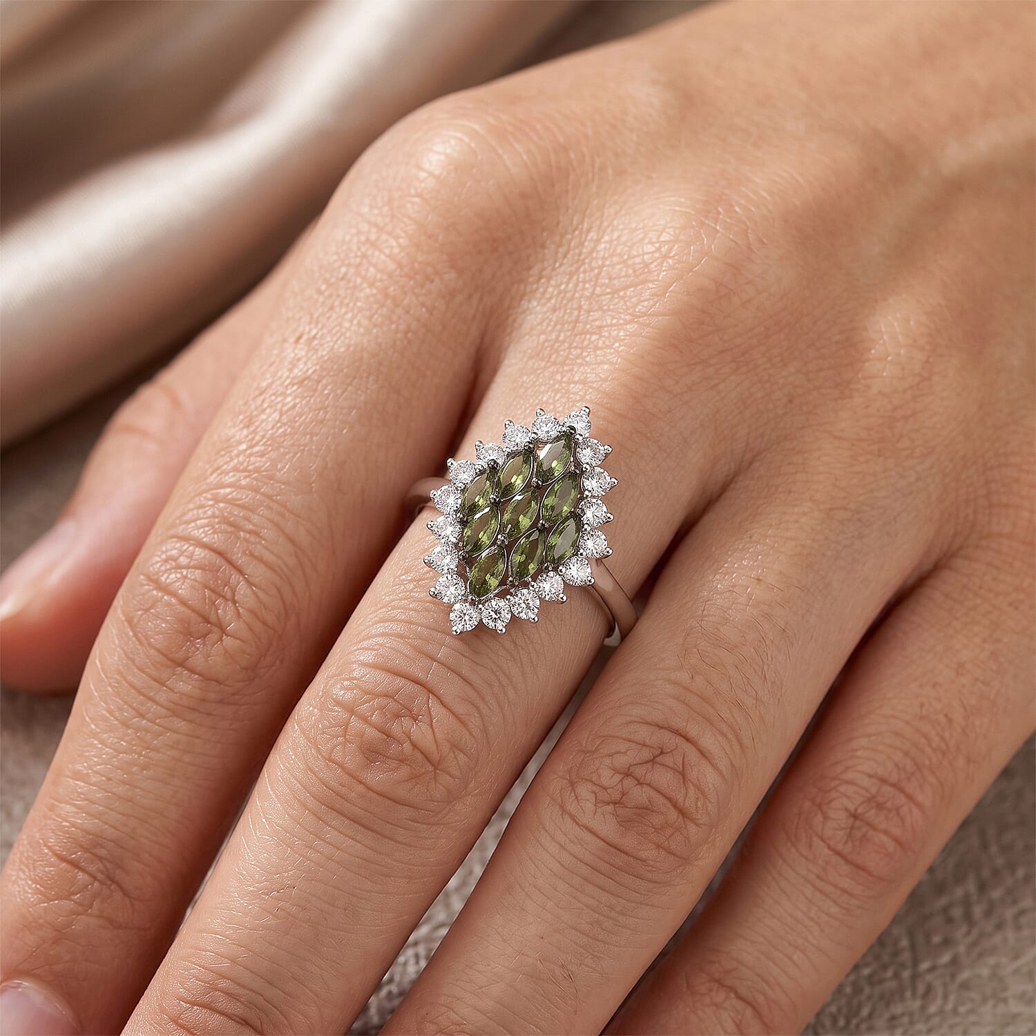 D'Joy Premium Green Sapphire and Moissanite 1.60 ctw Ring in Rhodium Over Sterling Silver (Size 6.0)