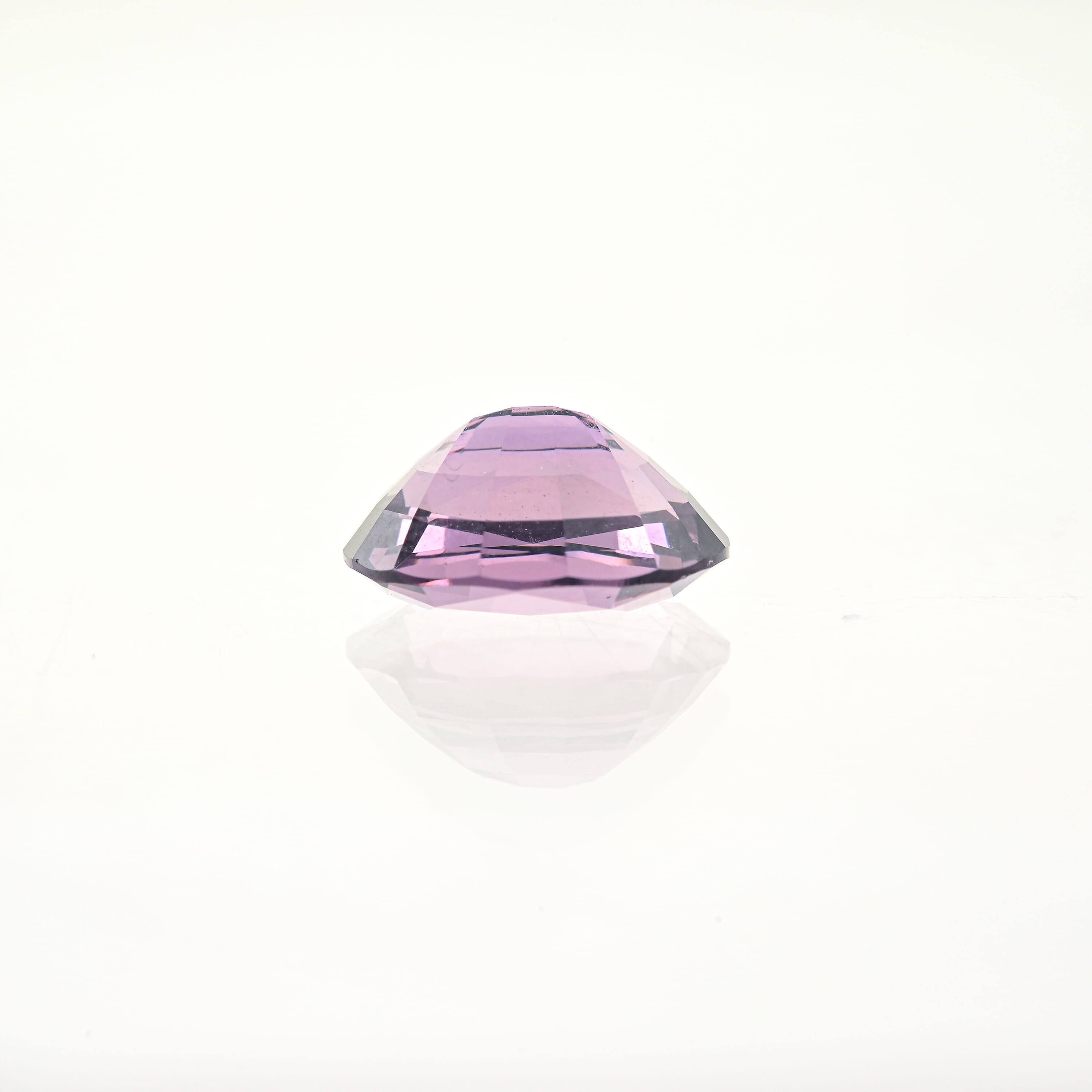 AAAA Purple Spinel (Oval Free Size) 1.50 ctw