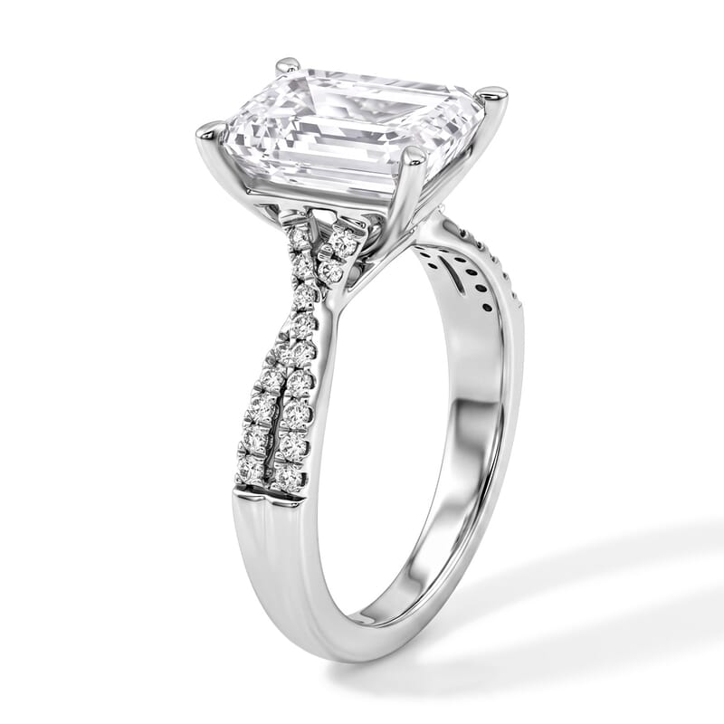 Luxuriant Lab Grown Diamond G VS 4.25 ctw Ring in 18K White Gold (Size 5.0) 4.90 Grams