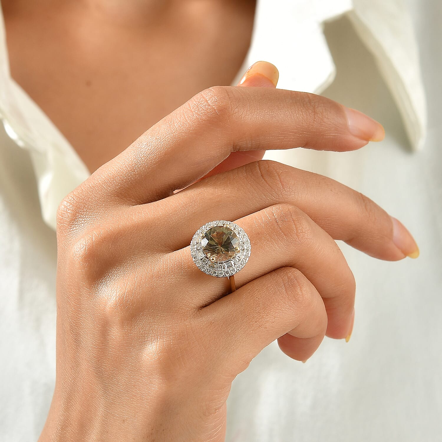 Certified & Appraised AAA Turkizite and Luxuriant Lab Grown Diamond G-H SI 5.50 ctw Ring in 10K Yellow Gold (Size 6.0)