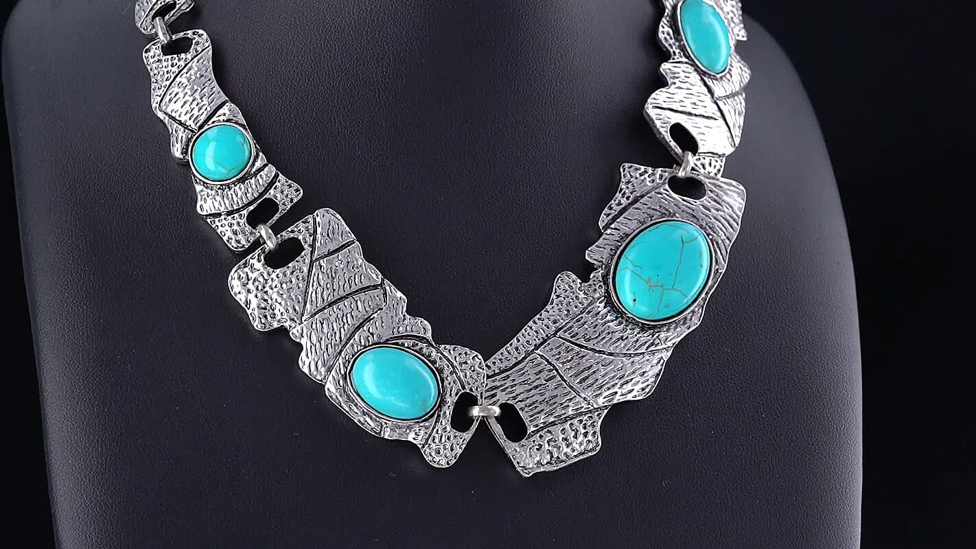 Blue Howlite 40.00 ctw Necklace in Silvertone 16.5-18.50 Inches