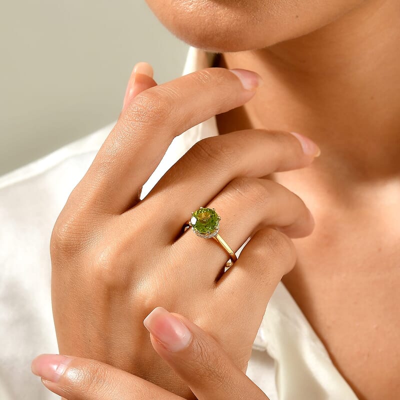 D'Joy Premium Hebei Peridot, Moissanite Solitaire Ring in 18K Vermeil YG Over Sterling Silver (Size 6.0) 3.00 ctw