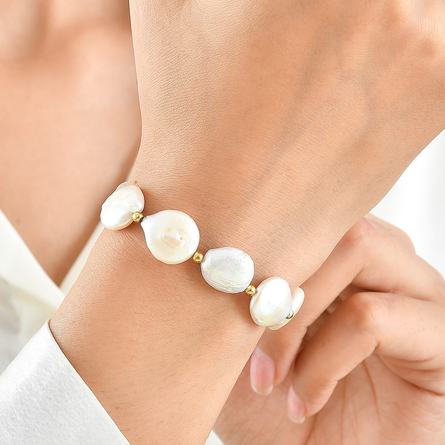 D'joy White Baroque Pearl Bracelet in 18K Vermeil Yellow Gold Over Sterling Silver (7.25 In)