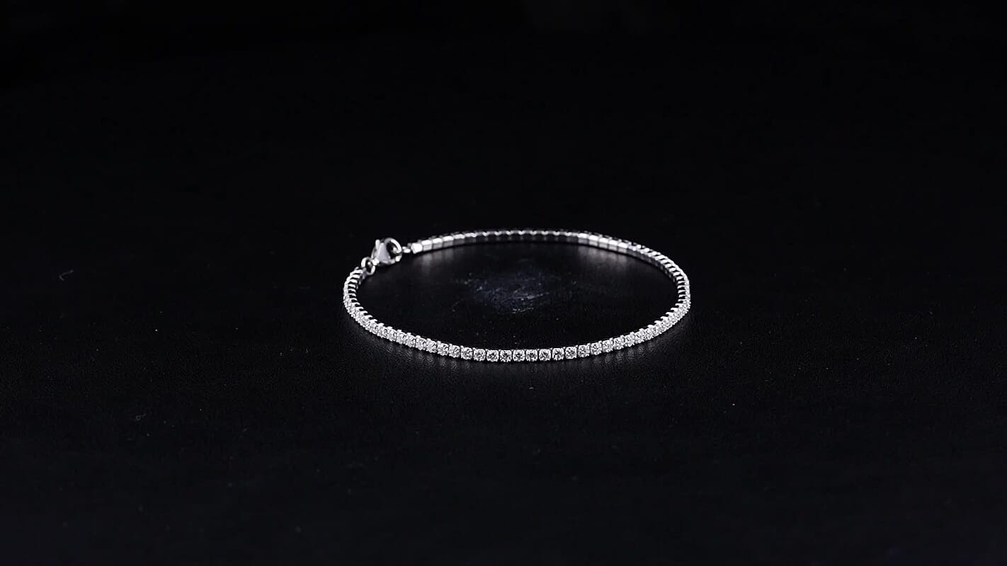 D''Joy Moissanite 2.60 ctw Bracelet in Rhodium Over Sterling Silver (7.25 In)